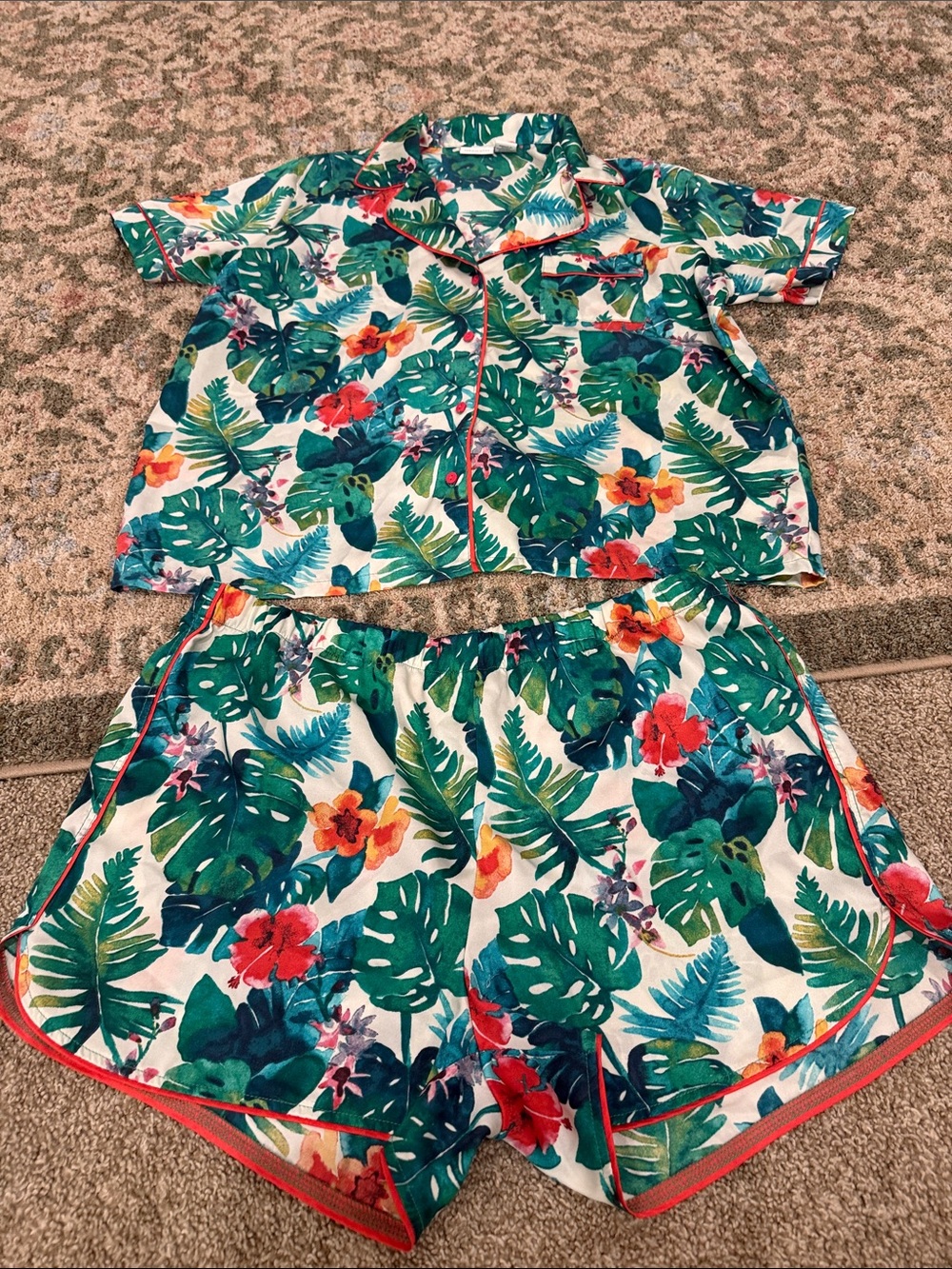 Women’s Tabitha Webb Pajama Size Large